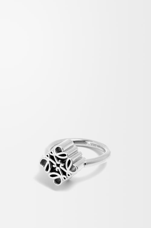 LOEWE Anillo con Anagrama en plata de ley Plata plp_rd