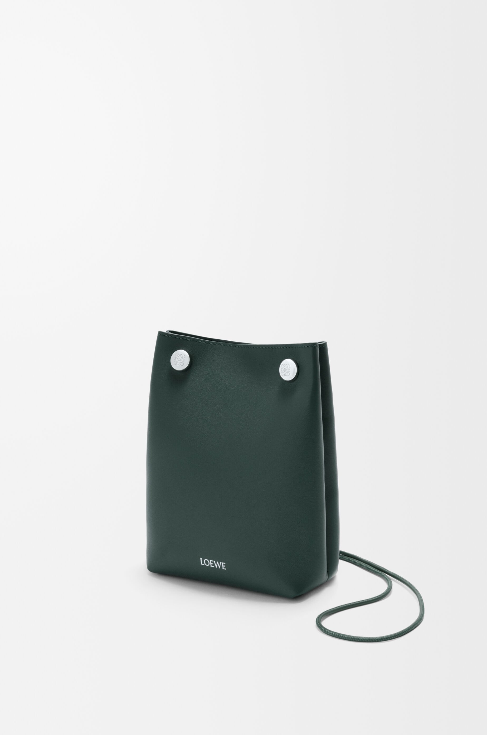 ぺブル ポーチ（スムースカーフ） グリーン - LOEWE Japan official