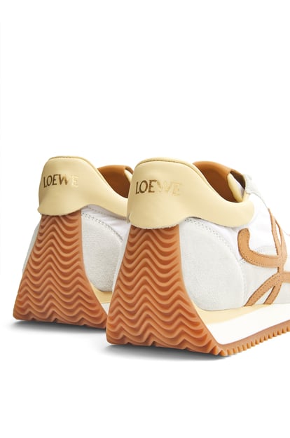 LOEWE Sneaker Flow Runner in nylon e pelle scamosciata BIANCO/MEDIUM CONCEALER plp_rd