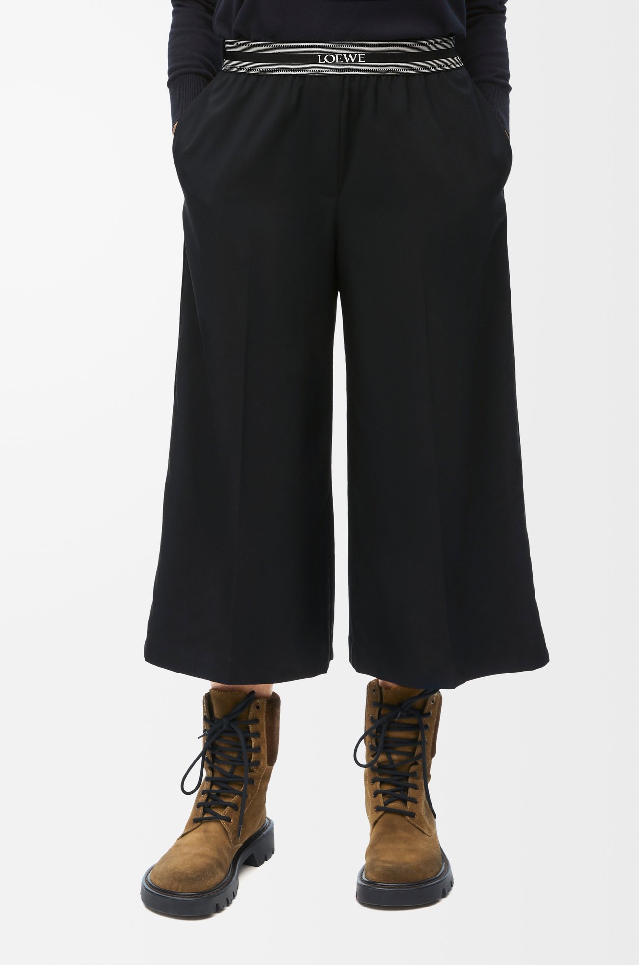 LOEWE Cropped trousers in wool Black