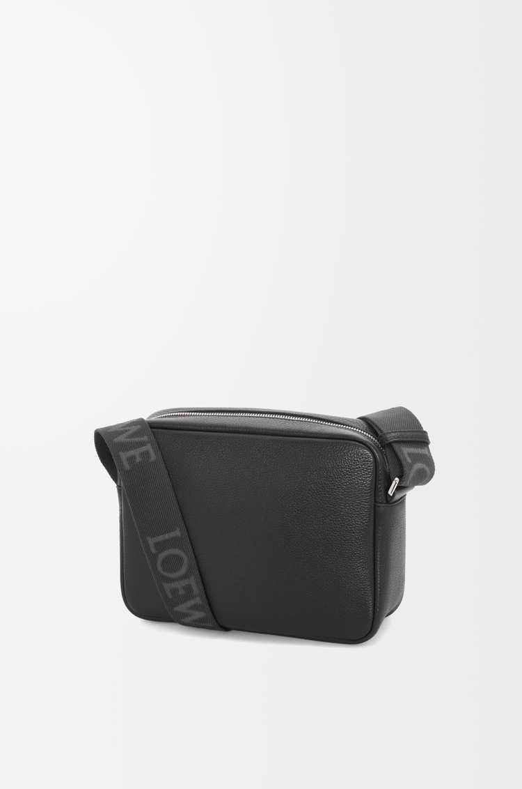 LOEWE Medium Pebble messenger bag in supple grained calfskin Black