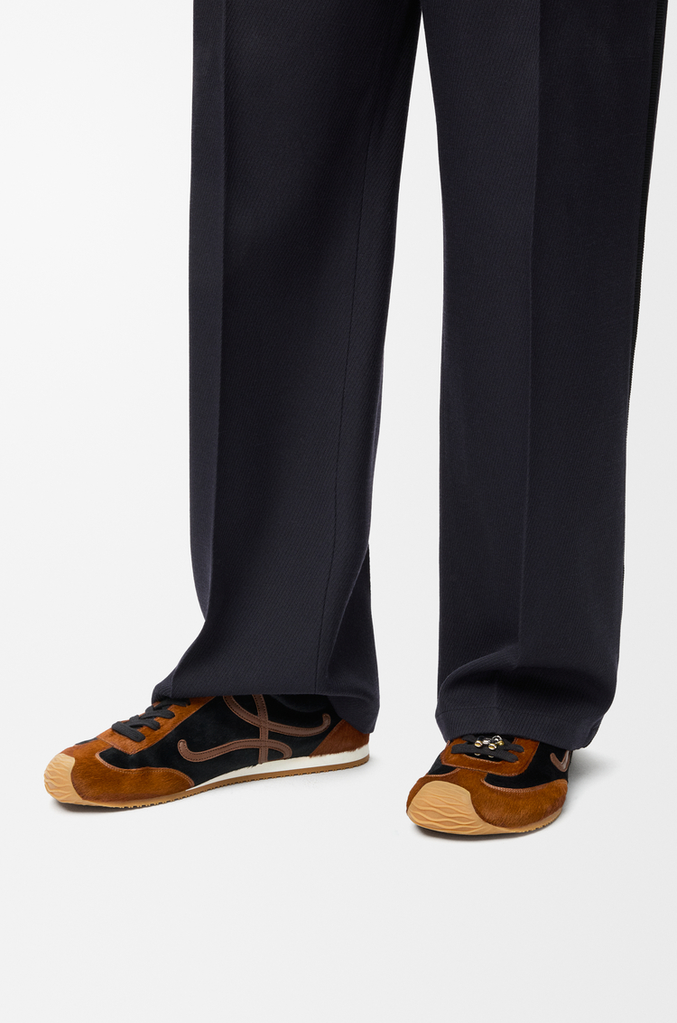 LOEWE Ballet Runner 2.0 in hairy calfskin Black/Squirrel