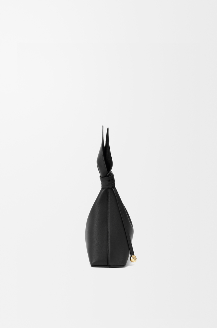 LOEWE Bolso Scarf mediano en piel de ternera lisa Negro