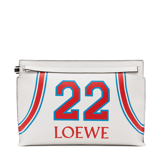 LOEWE Bolso T Pouch Loewe 22 Blanco Suave/Rojo LOEWE Bolso T Pouch Loewe 22 Blanco Suave/Rojo all