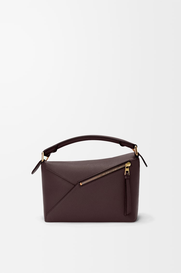LOEWE Petit sac Puzzle Edge en cuir de veau grainé souple Brownie Foncé