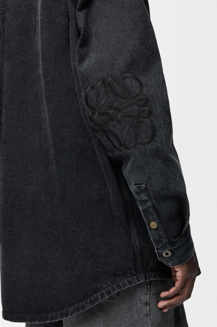 LOEWE Sobrecamisa Anagram en denim Negro