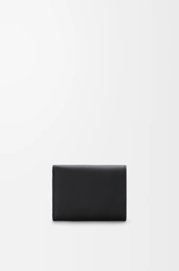 LOEWE Portefeuille à trois volets Anagram en cuir de veau grainé Noir/Doré