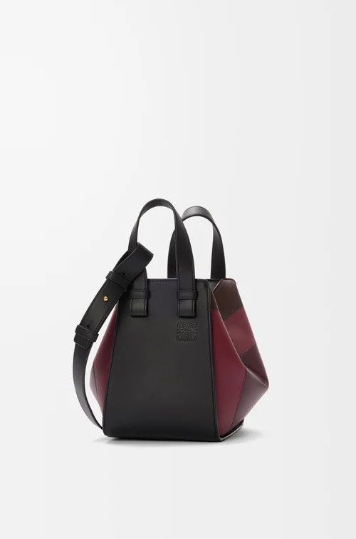 LOEWE ハンモックバッグ コンパクト（ナパカーフ） ブラック/バーガンディー