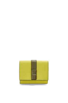 LOEWE Trifold wallet in soft grained calfskin Lime Yellow/Avocado Green