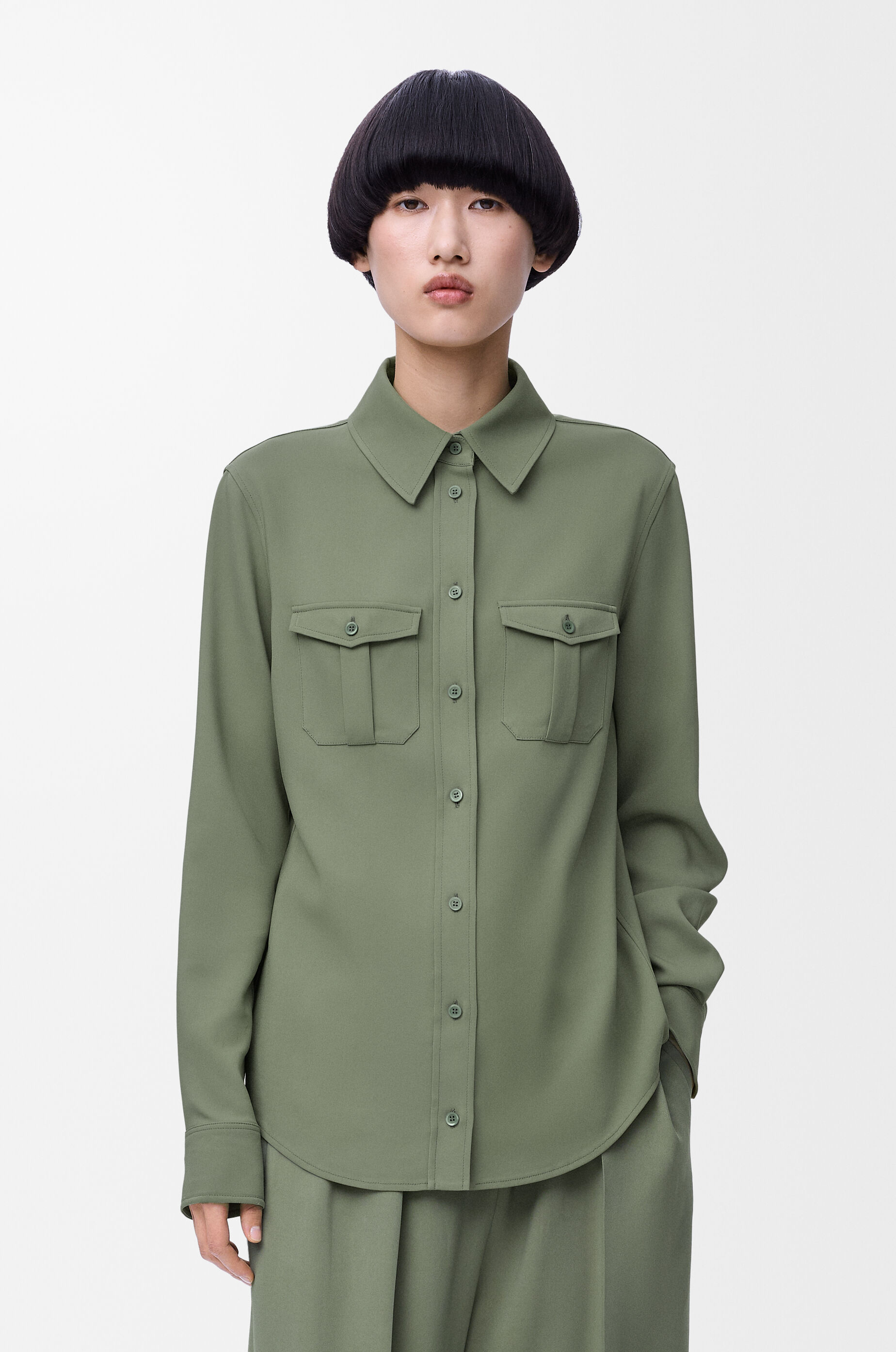 シャツ（ストレッチレーヨンブレンド） グリーン - LOEWE