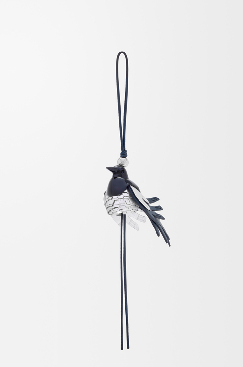 LOEWE Magpie charm in classic calfskin Black/Silver
