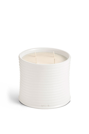 LOEWE Large Oregano candle White plp_rd