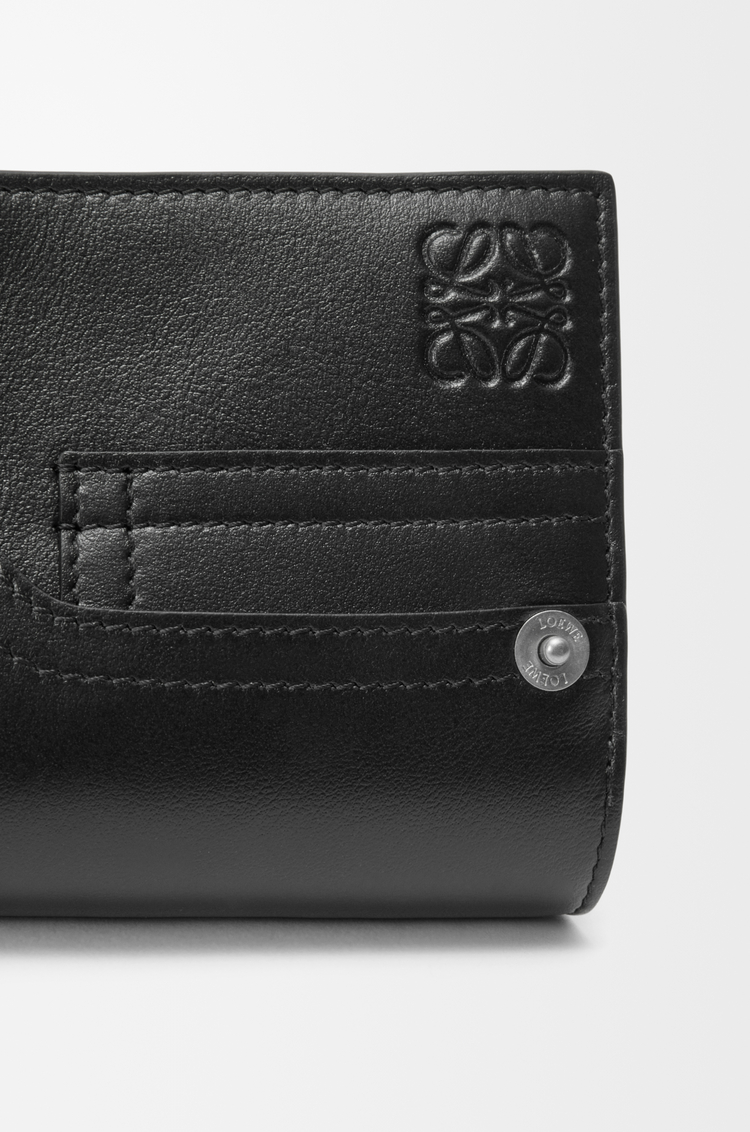 LOEWE Panta compact wallet in shiny calfskin Black