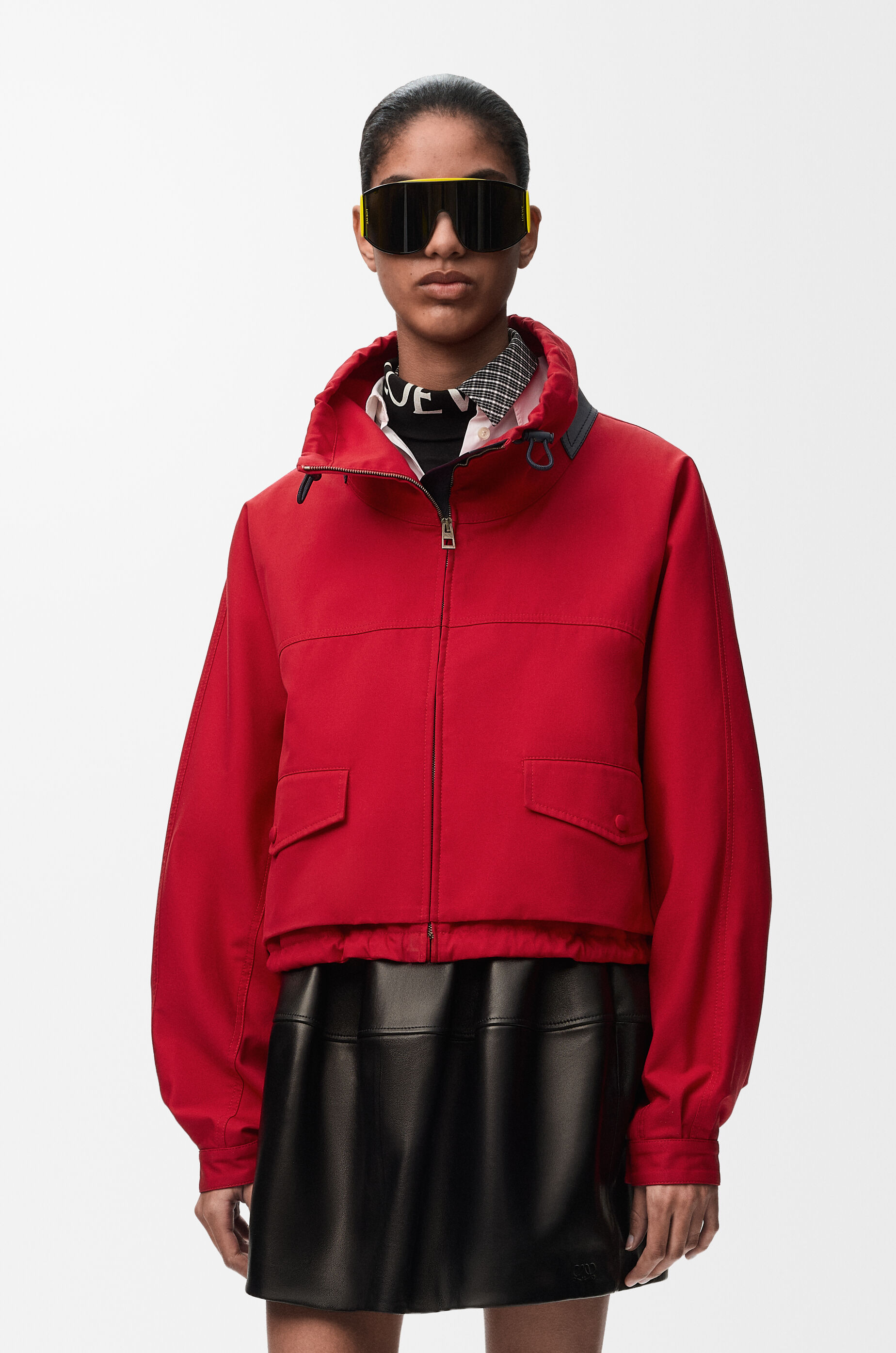 Page 5 - 女性のための高級ファッション既製服 - LOEWE - ロエベ 日本