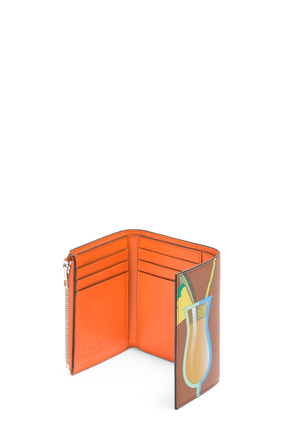 LOEWE カクテル バーティカル ウォレット スモール (クラシックカーフ) Tan/Orange plp_rd