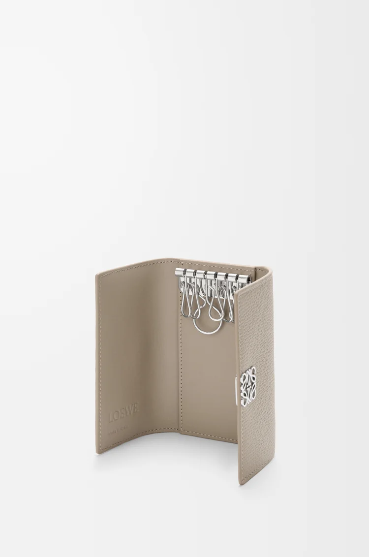 LOEWE Anagram key case in pebble grained calfskin Clay