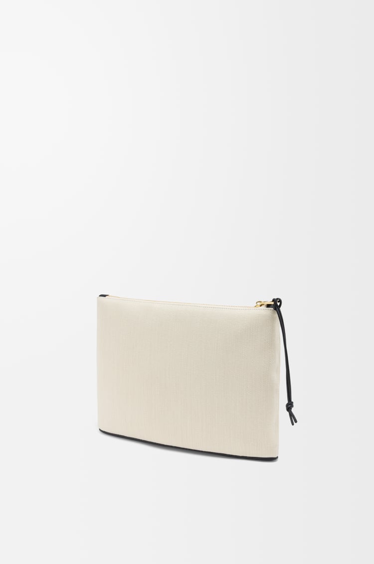 LOEWE Pouch mediano Oblong en tejido denim Crudo