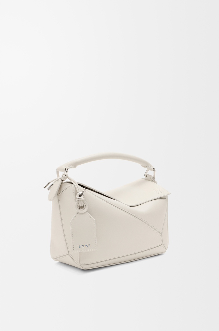 LOEWE 스몰 페더라이트 퍼즐 백 - 나파 램스킨 소프트 화이트