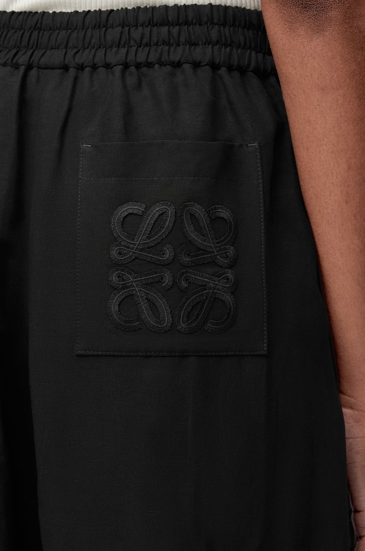LOEWE Cropped trousers in viscose and linen Black
