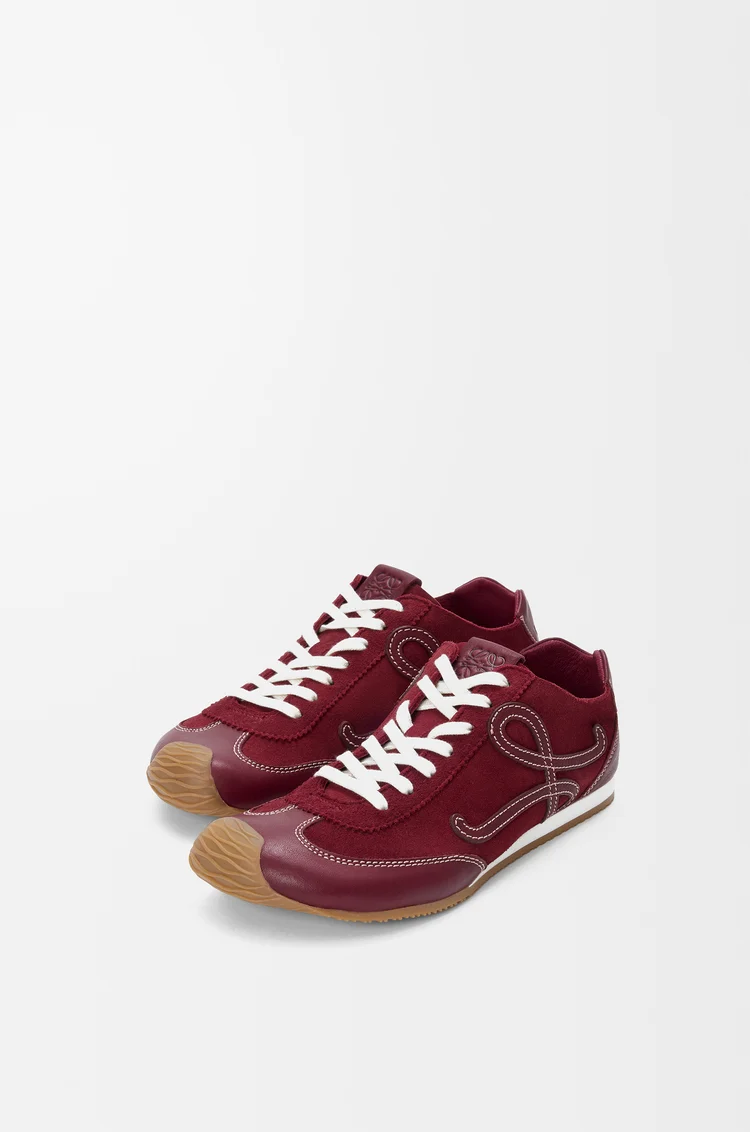 LOEWE Ballet Runner 2.0 Unlined en piel de ciervo y piel de ternera Burdeos