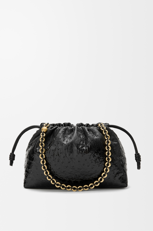 LOEWE Mittelgroße Flamenco Tasche aus Lack-Straußenleder mit Farbverlauf Schwarz