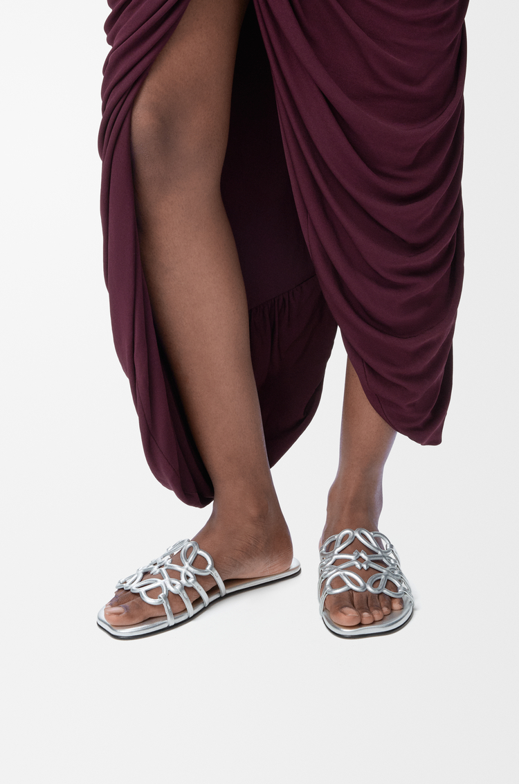 LOEWE Petal Anagram slide in laminated lambskin Silver