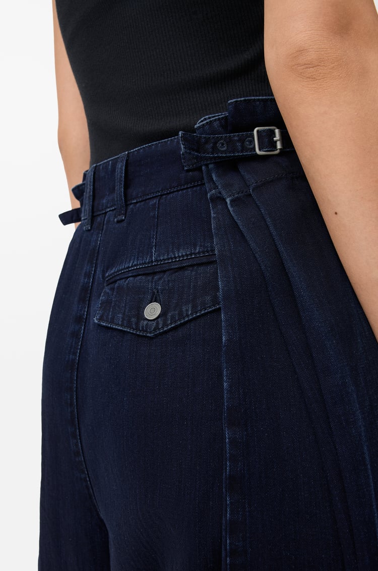 LOEWE Drapierte Jeans aus Denim Dark Indigo