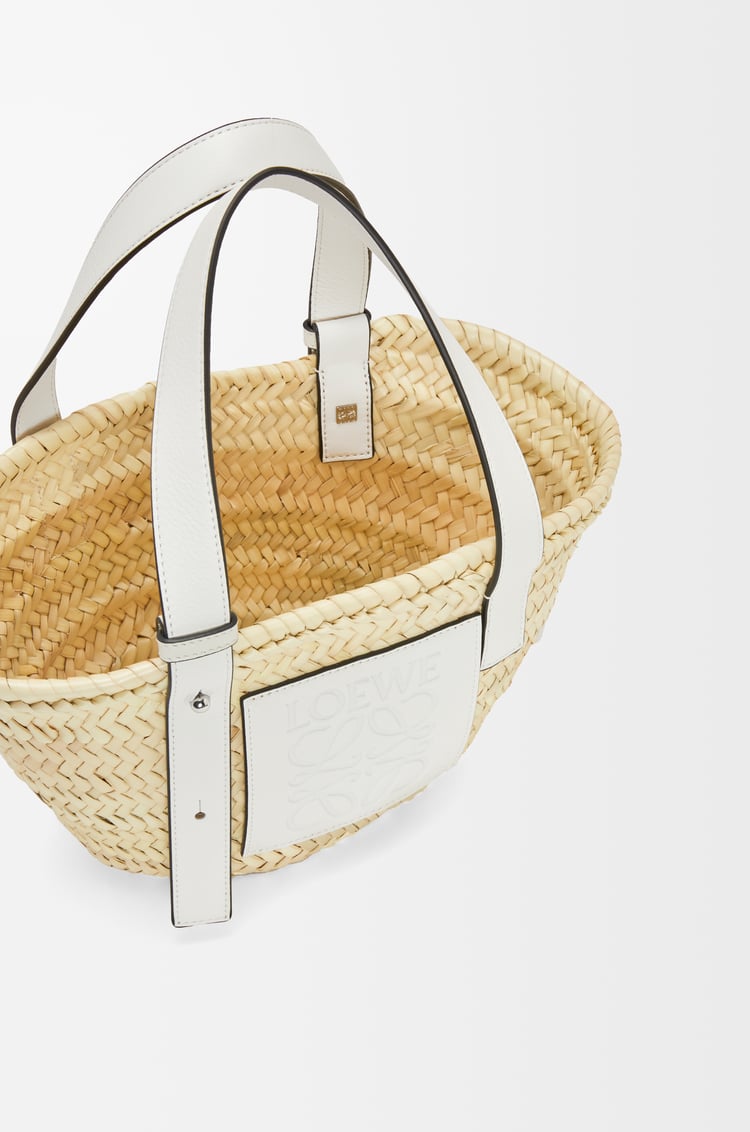 LOEWE バスケットバッグ スモール（ヤシの葉&カーフ） ナチュラル/ホワイト