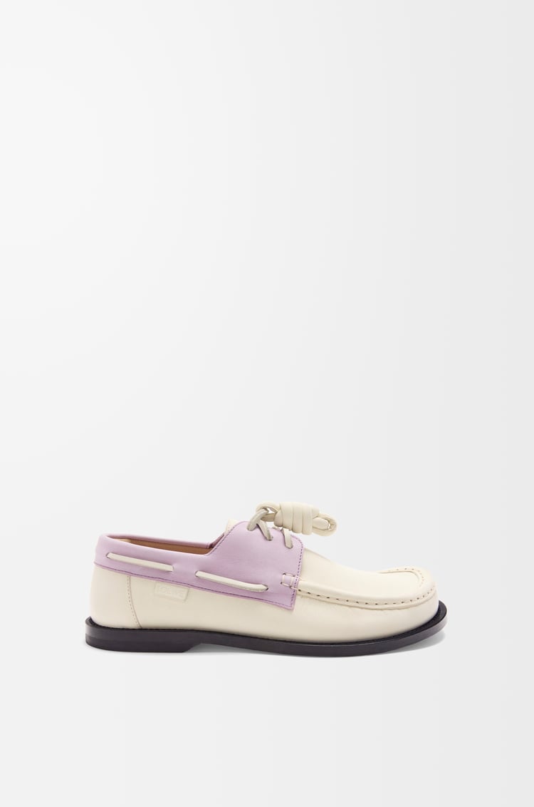 LOEWE 柔軟小牛皮 Campo 船鞋 白色/丁香紫