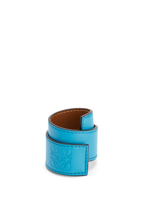 LOEWE Small slap bracelet in calfskin Peacock Blue plp_rd
