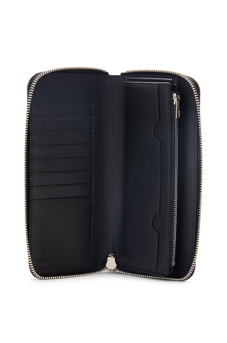 LOEWE Puzzle stitches open wallet in smooth calfskin Black