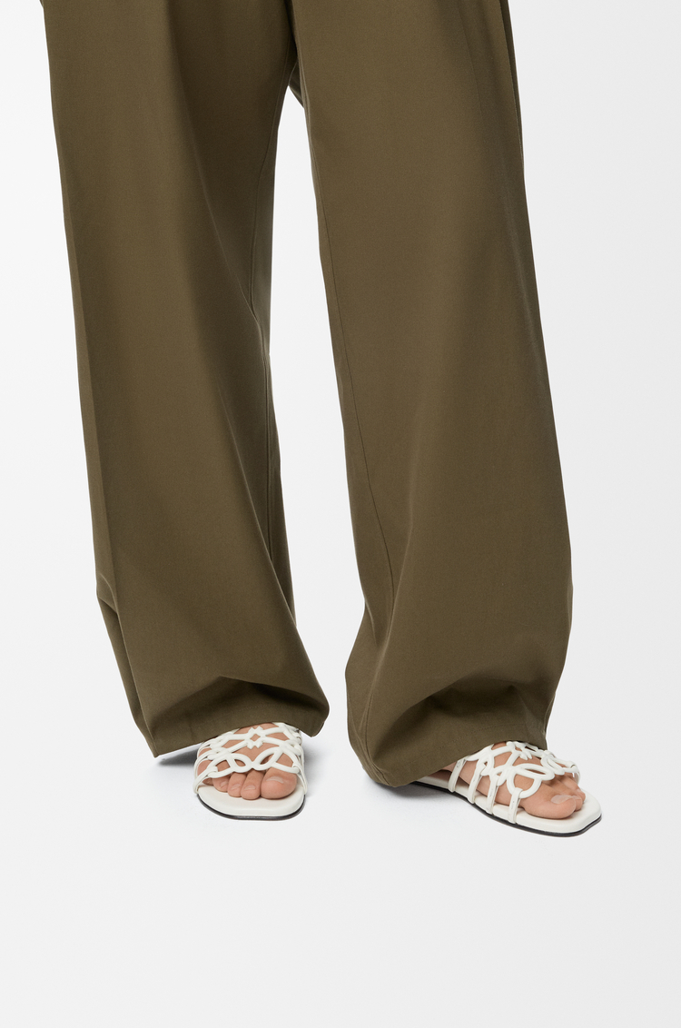 LOEWE Petal Anagram slide in soft calfskin Anthurium White