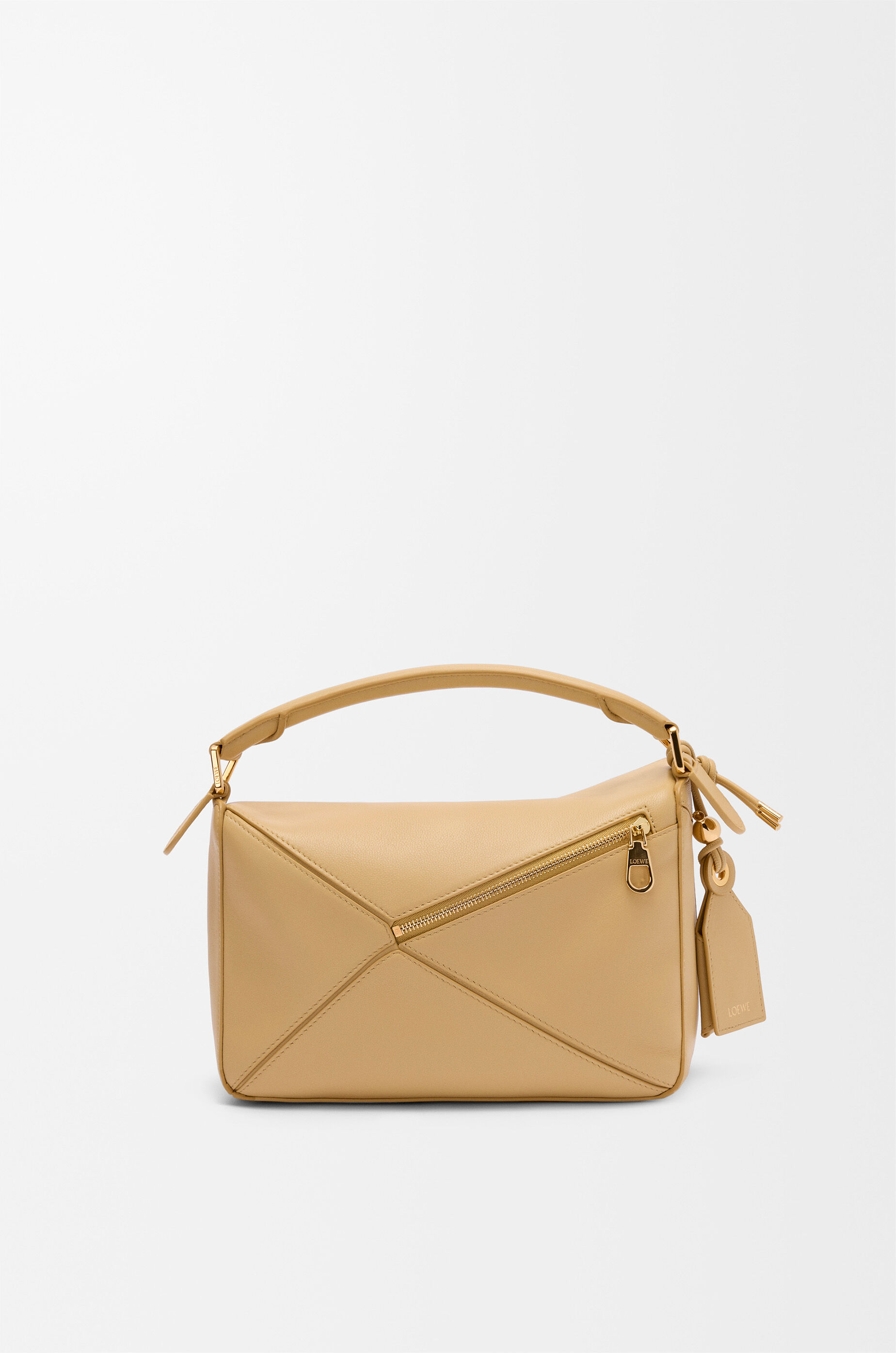 LOEWE フェザーライト パズルバッグ スモール（ナパラム） ダークバター