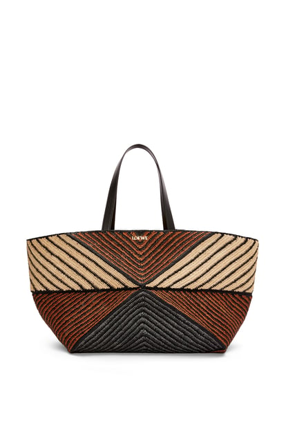 LOEWE XXL Puzzle Fold Tote in raffia Natural/Honey Gold plp_rd