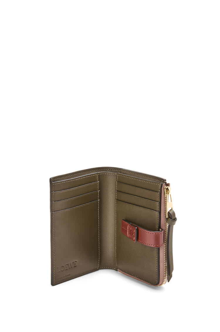 LOEWE Slim zip bifold wallet in soft grained calfskin Dark Blush/Dark Rust pdp_rd