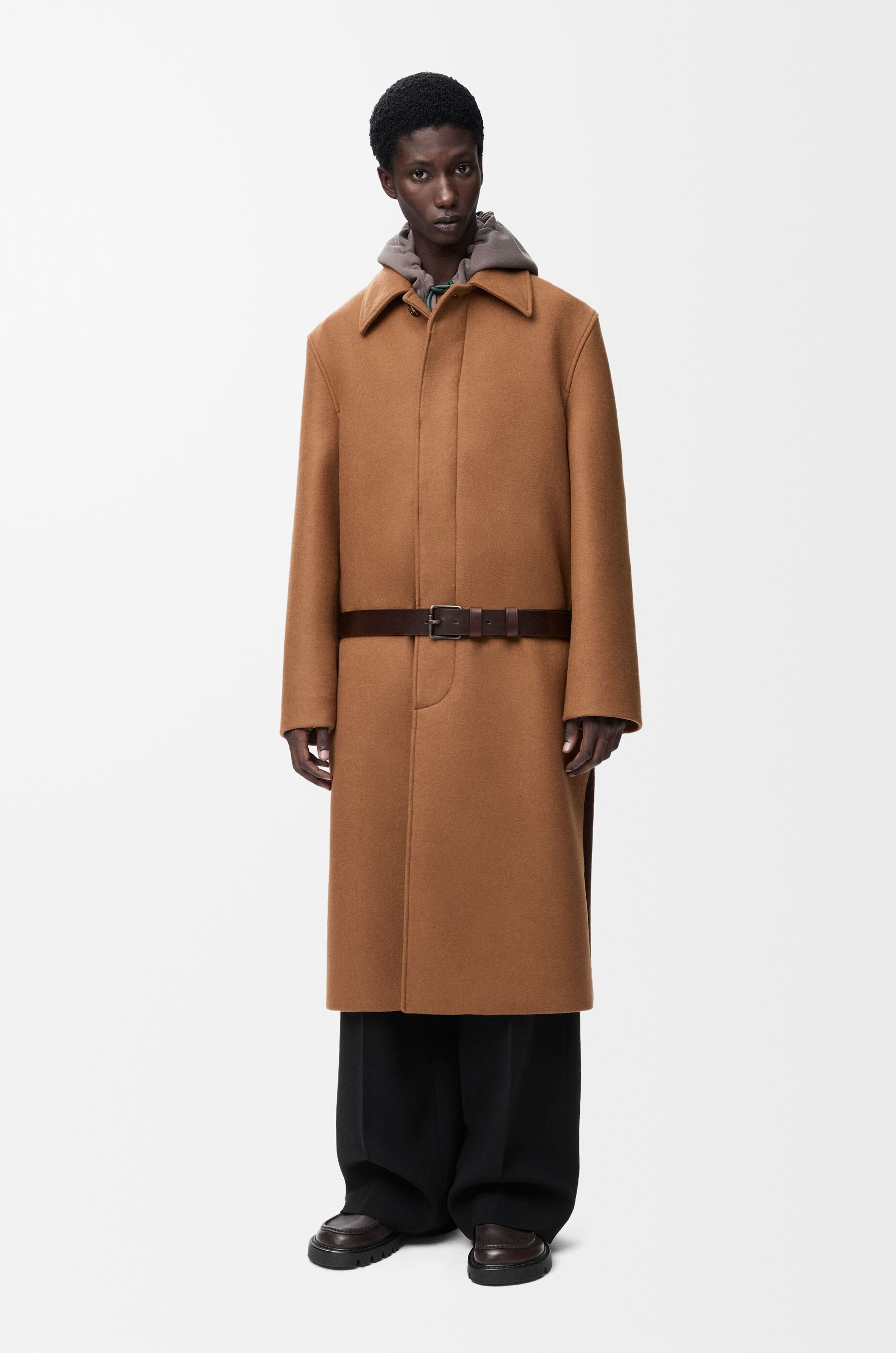 ベルテッド コート（ウール） ベージュ - LOEWE