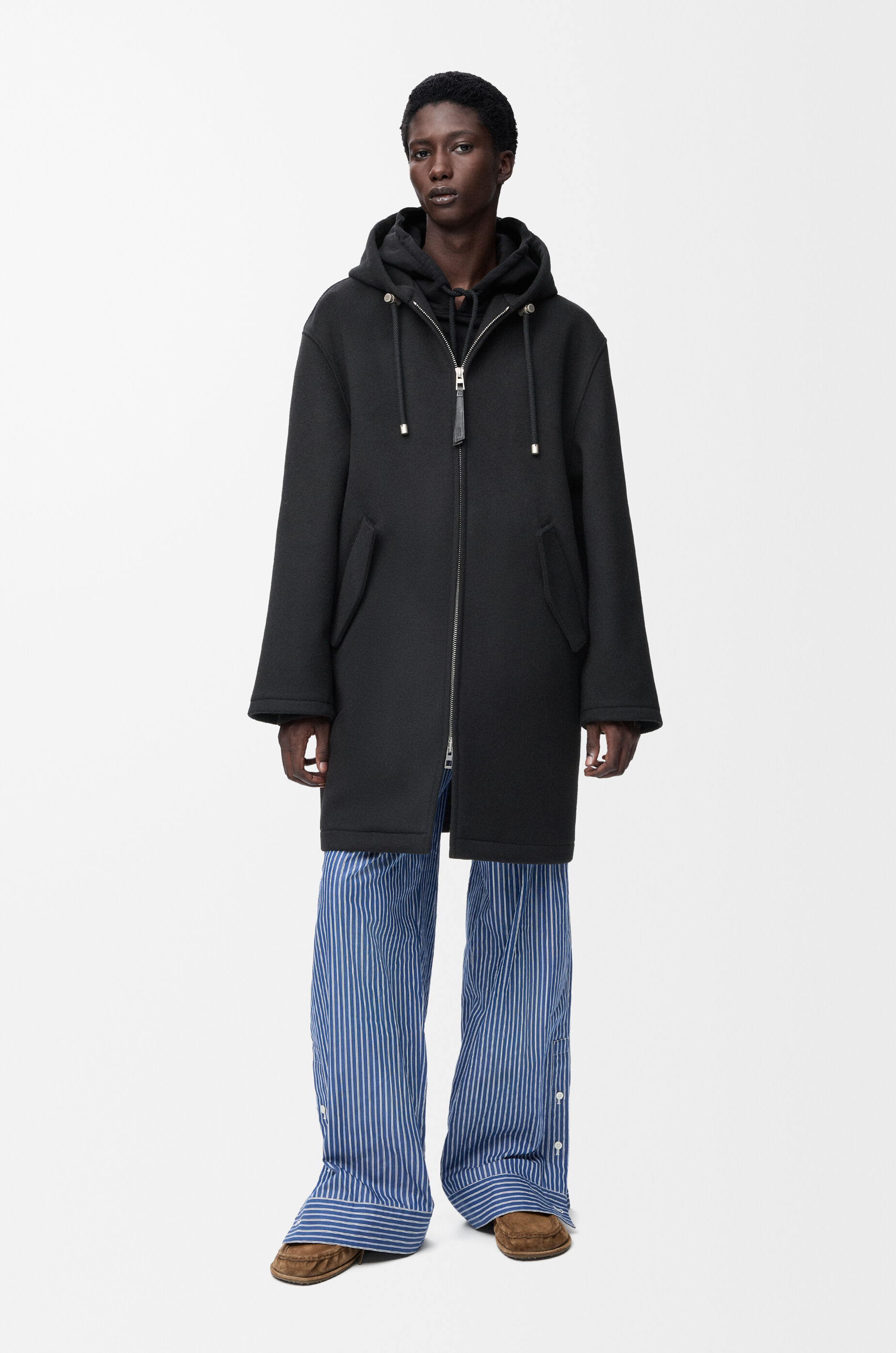 Hooded coat in wool Black - LOEWE