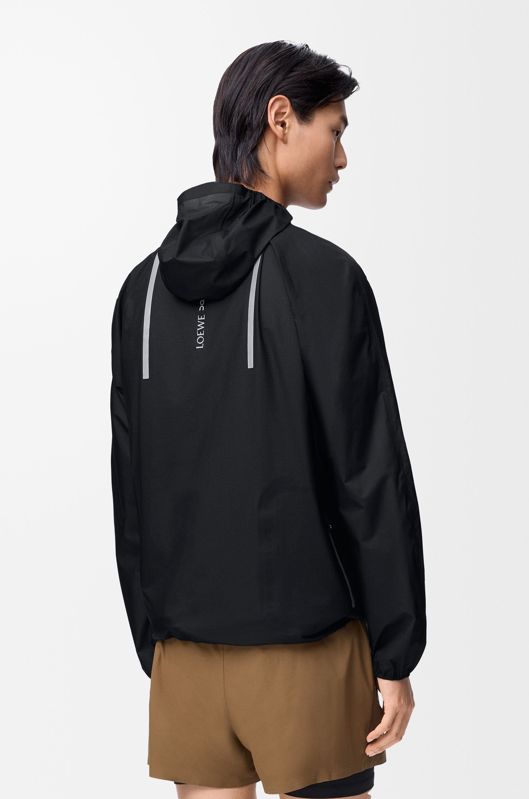 ウルトラ ジャケット（テクニカルシェル） ブラック - LOEWE