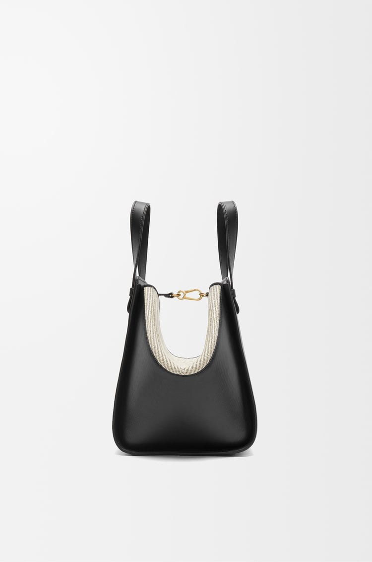 LOEWE Bolso Hammock Compact en piel de ternera y lona Negro