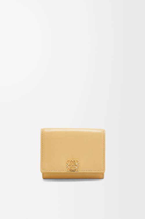 LOEWE Puffer Anagram trifold wallet in shiny nappa calfskin Dark Butter plp_rd