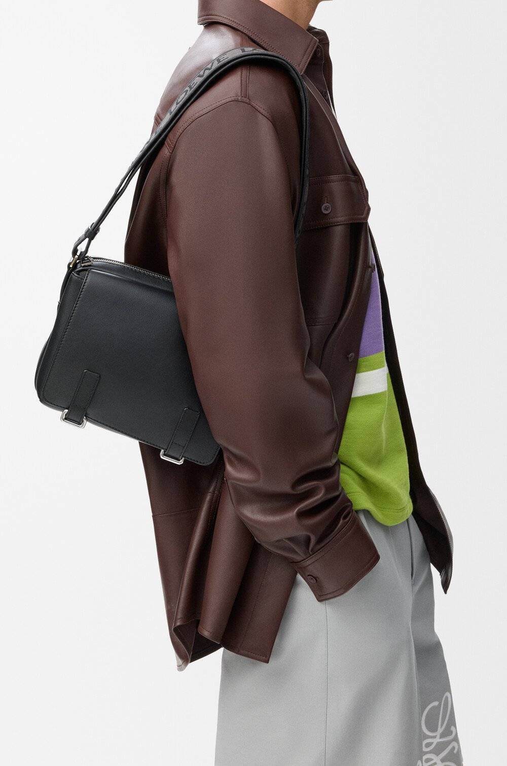 XS Military messenger bag in soft grained calfskin Black LOEWE