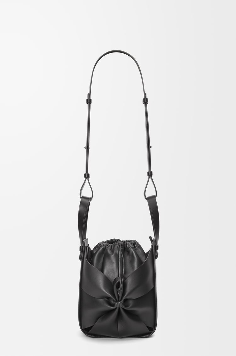 LOEWE Bolso Hammock Compact en piel de ternera Negro