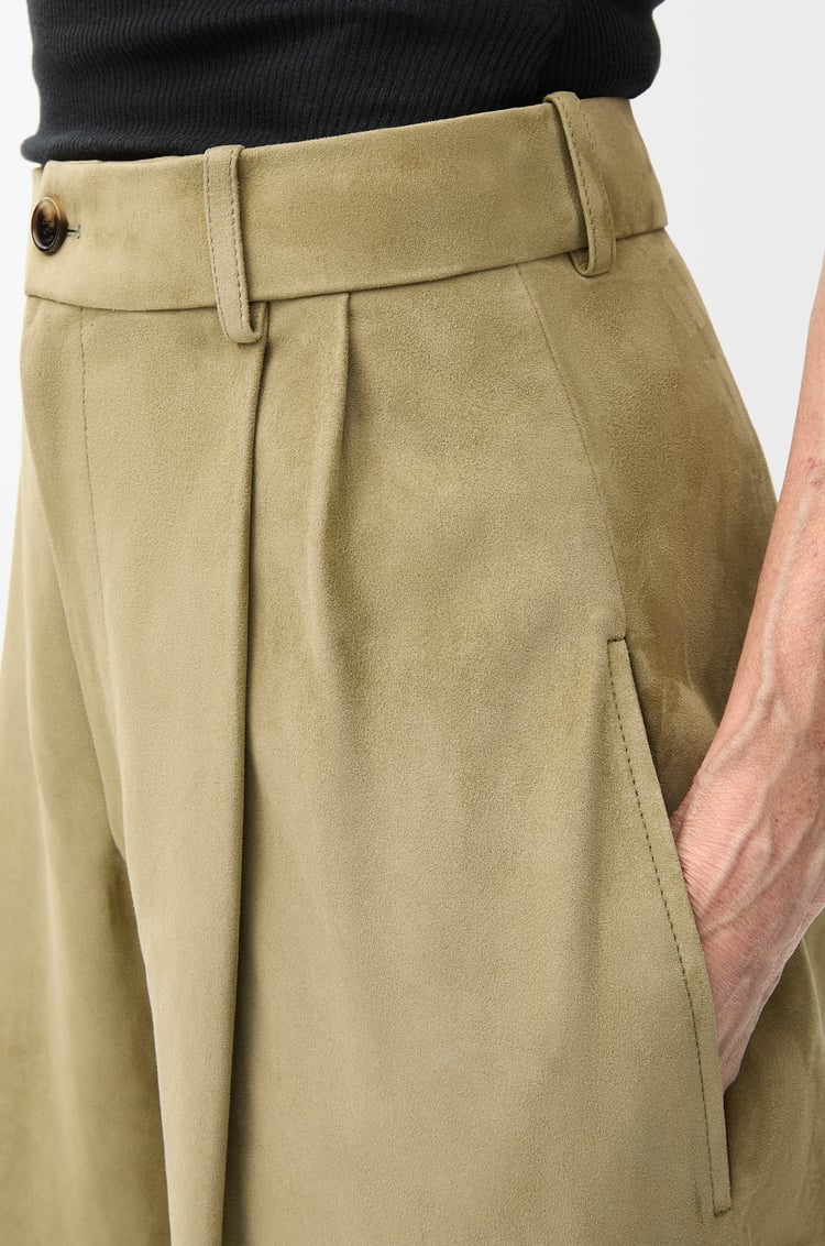 LOEWE プリーツ トラウザーズ（スエードラム） セージ
