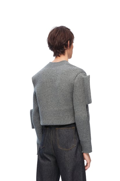 LOEWE Distorted cardigan in cashmere 混灰色 plp_rd