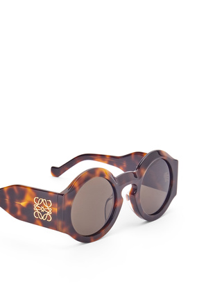 LOEWE Curved sunglasses in acetate Shiny Classic Havana plp_rd
