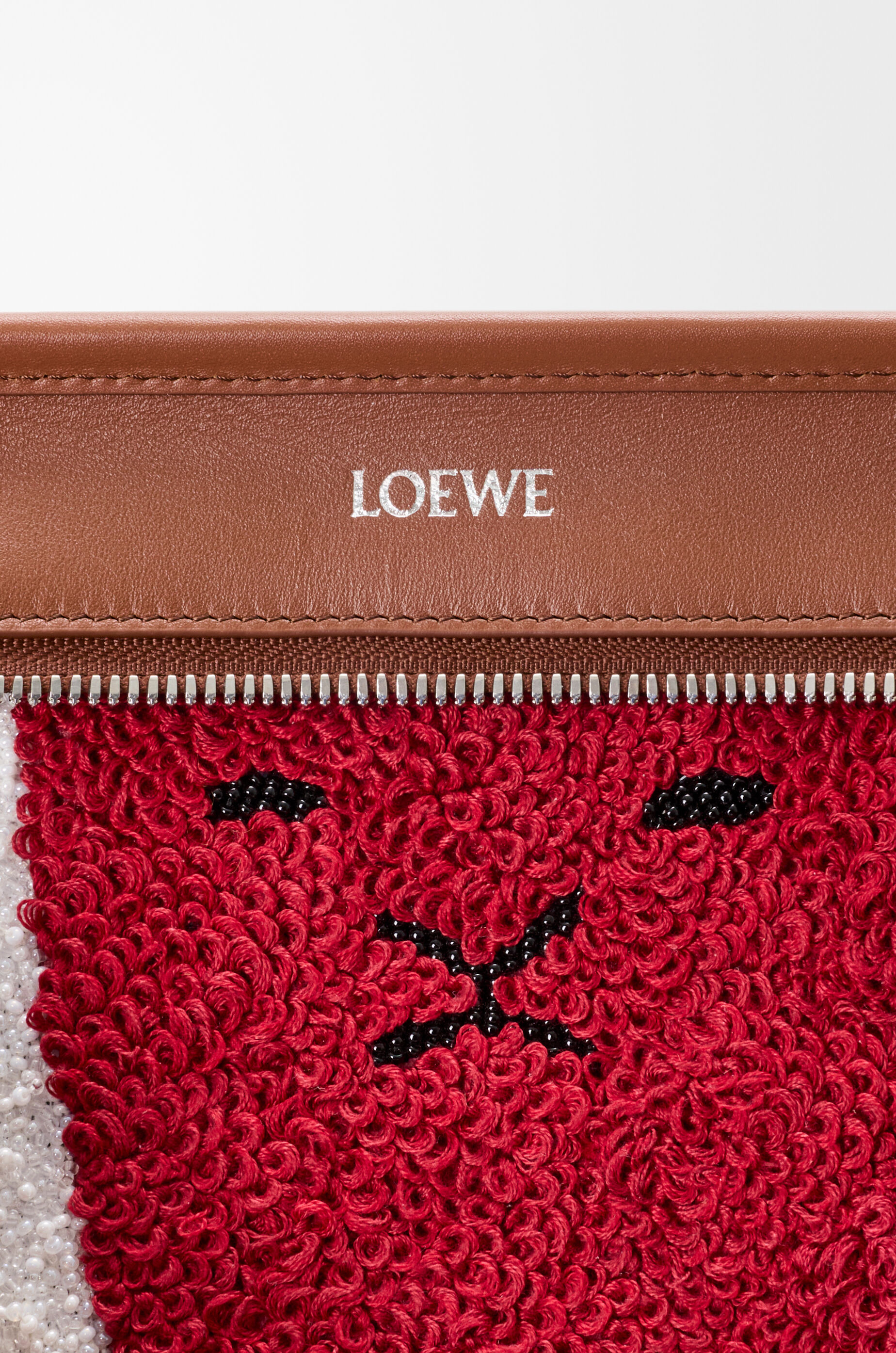 Medium Lion Amazona 180 bag in soft calfskin Beige - LOEWE USA