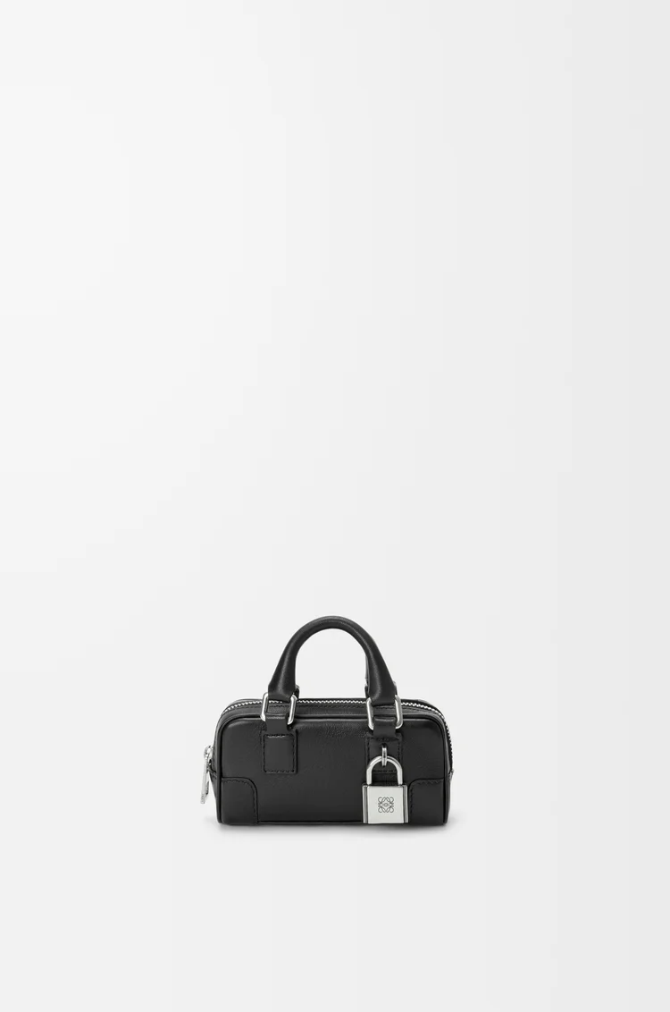 LOEWE Bolso Amazona Nano en piel de ternera brillante Negro