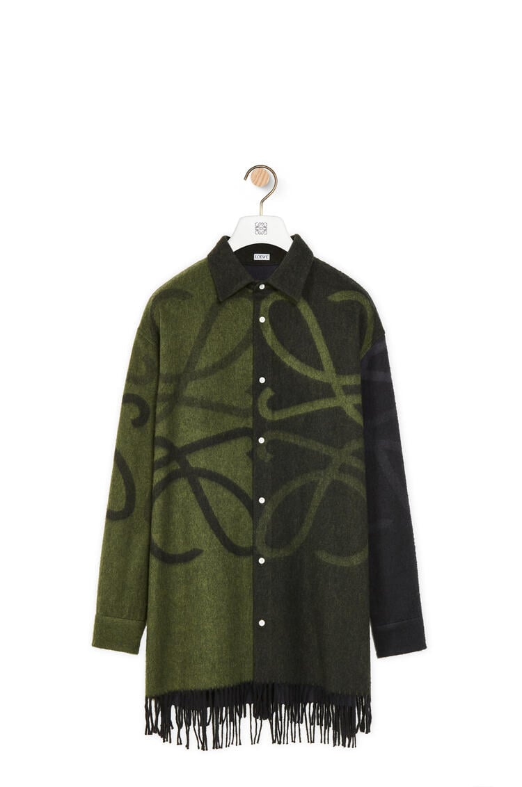 LOEWE アナグラム ブランケット オーバーシャツ (ウール&カシミヤ) ブラック/カーキグリーン pdp_rd