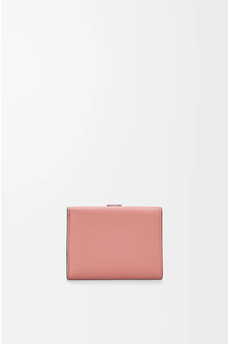 LOEWE トライフォールド ウォレット（ソフトグレインカーフ） ブラッシュ/マホガニー