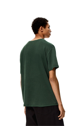 LOEWE Anagram crest T-shirt in hemp and cotton Forest Green plp_rd